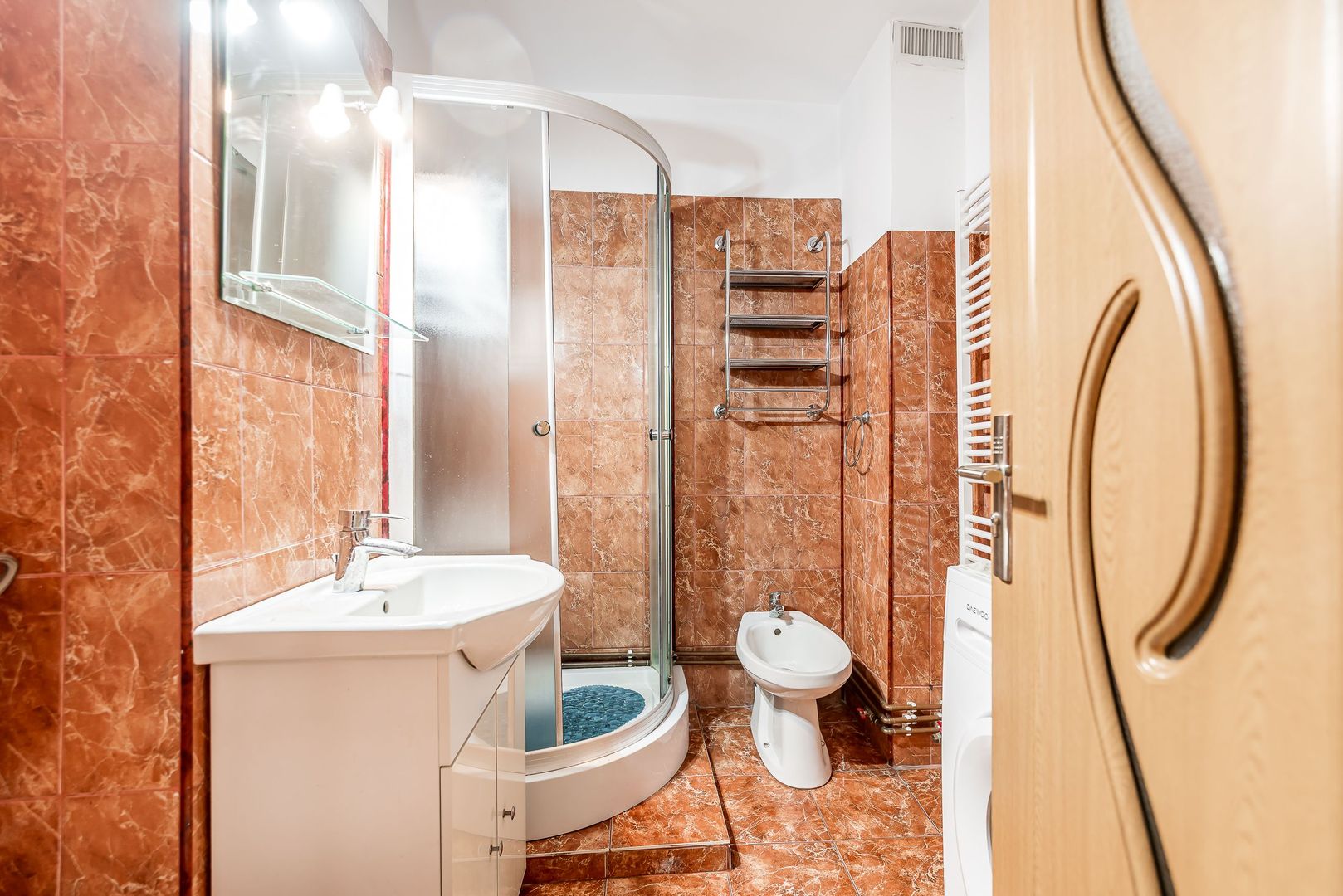 Apartament 3 camere, etaj 1,  zona Băncilor / Podgoria - Poză 10