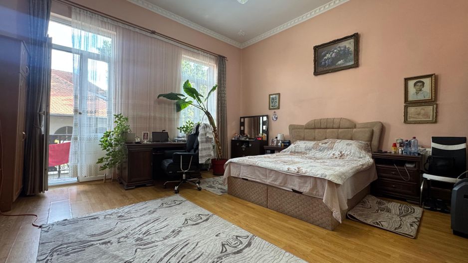 PROPRIETATE INTERBELICA 4 CAMERE+ GARSONIERA + BOXE || PIATA VICTORIEI - Poză 4