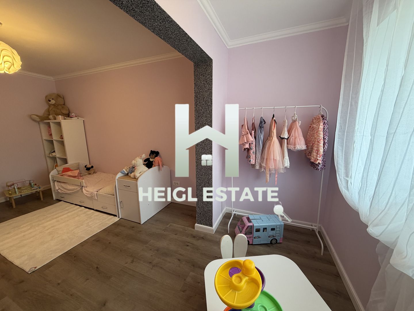 Apartament decomandat cu 3 camere si 2 bai in zona Soarelui - Poză 12