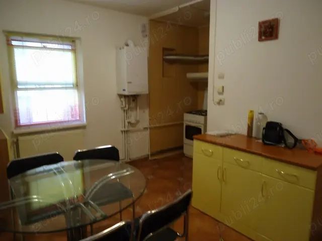 De închiriat  Apartament 2 Camere cu Centrala Proprie,  Zona Vacaresti - Poză 9