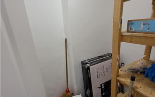 Etaj 1 4 camere  Complexul Studentesc-aproape de Sala Olimpia - Poză 22