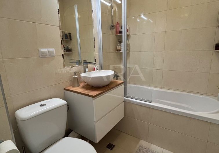 Apartament renovat, panoramă spectaculoasa, Grigorescu. - Poză 7