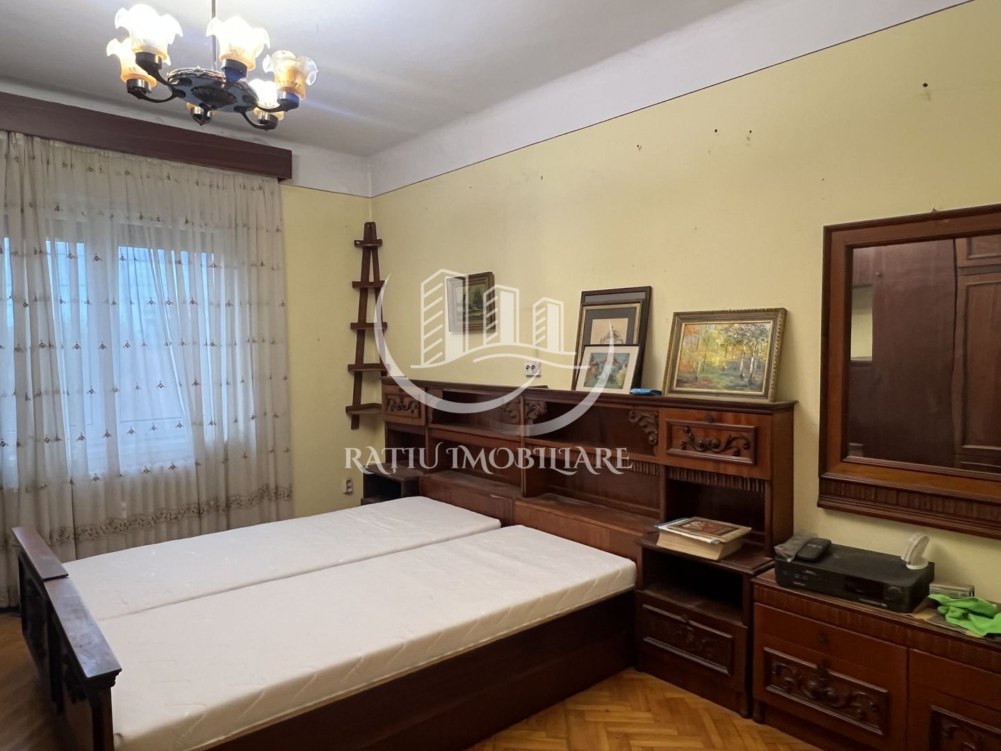 Apartament cu 2 camere | Parcare Supraterana | etajul 1 | Central | Oradea - Poză 8