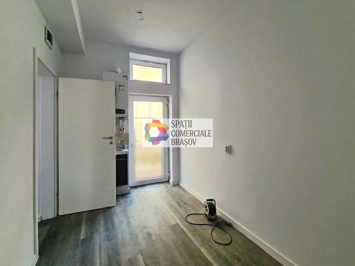 Spatiu comercial de închiriat  Brasov - 50 mp # spatii-comerciale-brasov - Poză 4