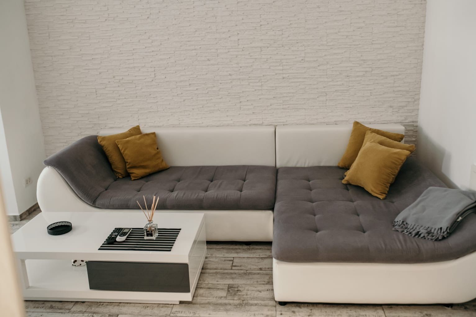 Apartament de închiriat – West Residence, Oradea - Poză 2