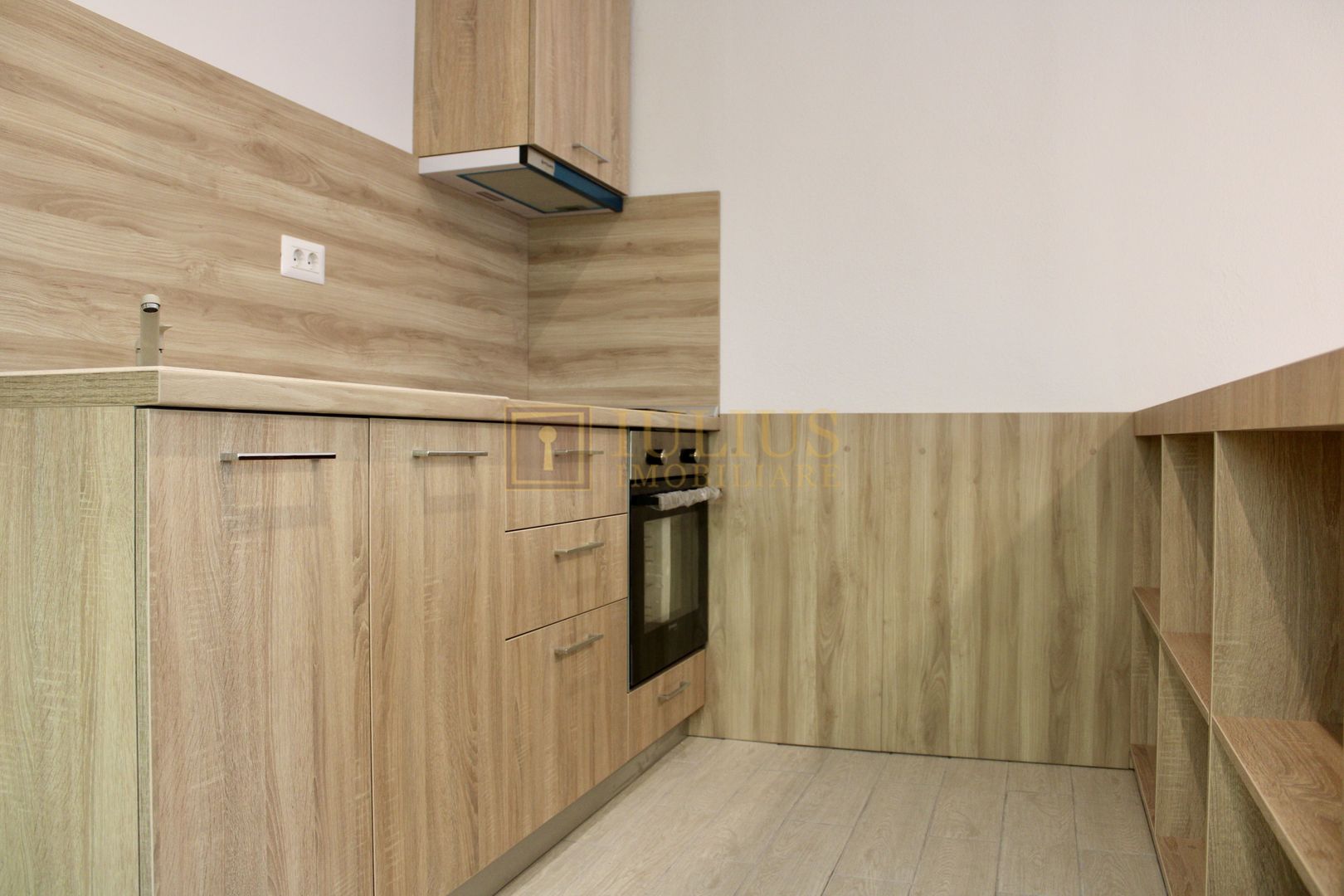 Încălzire în pardoseală, cheltuieli de intretinere mici, loc parcare inclus. - Poză 2