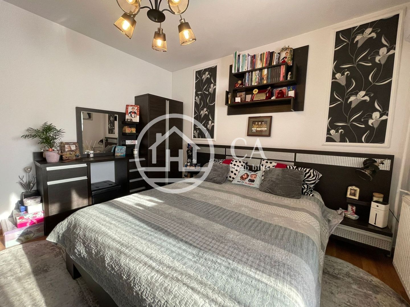 Apartament cu 3 camere de inchiriat in zona Nufarul, Oradea. - Poză 4