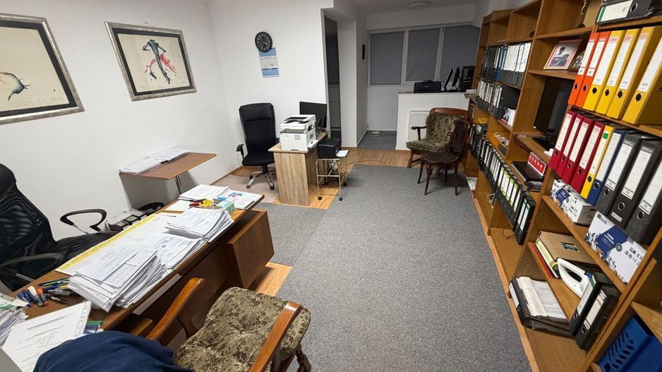 GARSONIERA SPATIOASA | BLOC 1979 | TEI - Poză 1