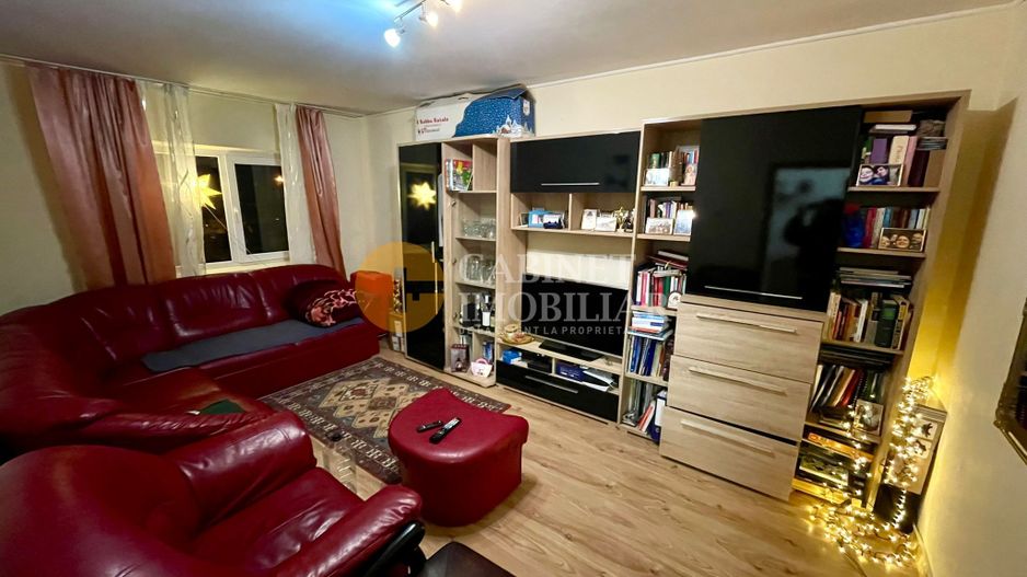 3 Camere Decomandat - Bloc 1980 - Zona Canta - Poză 3