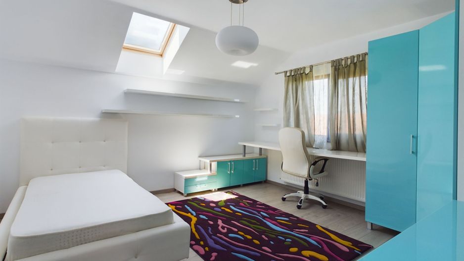 Vilă modernă cu 5 camere Curtici - Poză 11