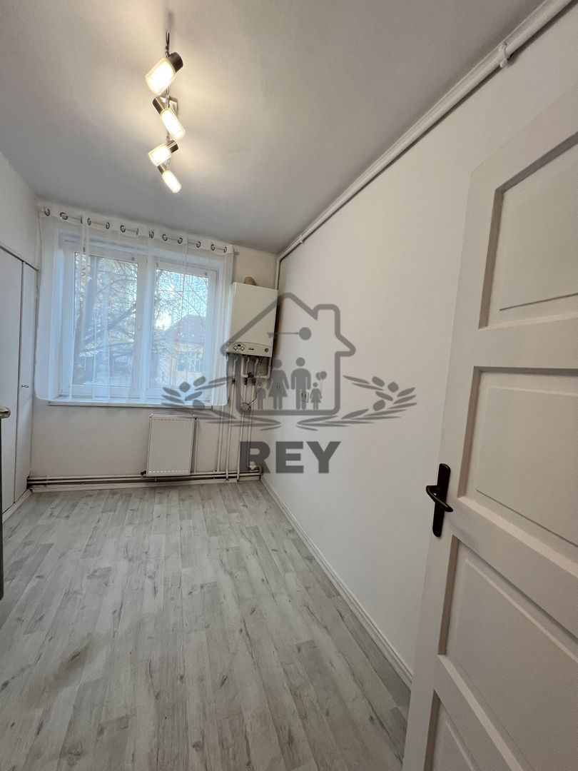 Apartament 3 camere – Etaj 1 | Zona CEC - Poză 5