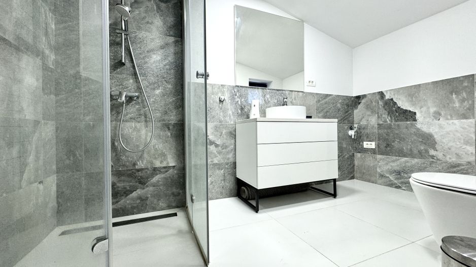 Apartament 2 camere CENTRAL - in clădire cu 4 apartamente - Poză 22