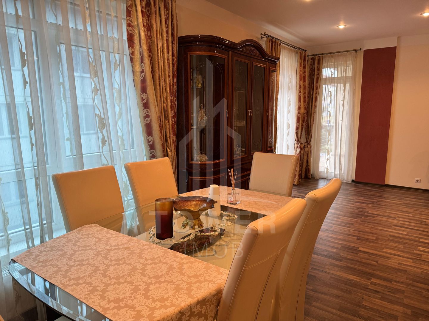 Apartament de închiriat 3 camere, 100 m², decomandat, zona Ștrand - Poză 4