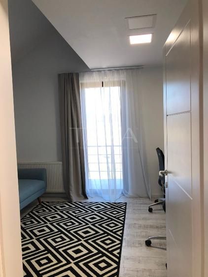 Duplex deosebit cu grădină, terasă amenajată și vedere spre natură. - Poză 8
