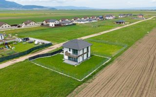Casa individuala 4 camere, teren de 596 mp, partial mobilata, Cristian - Poză 2