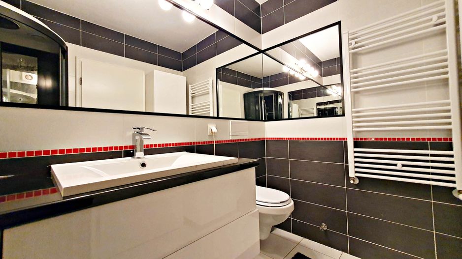 Avantgarden 2, apartament mobilat si utilat lux, cu doua locuri de parcare - Poză 9