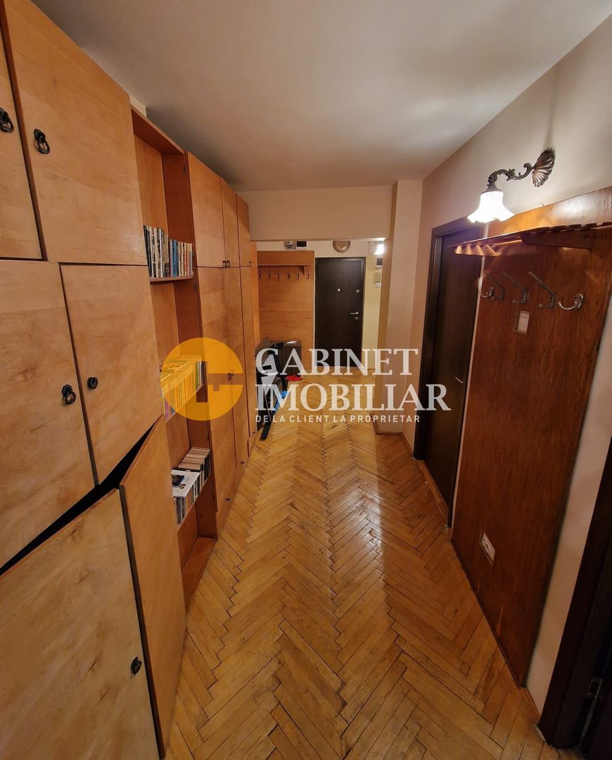 GARA - ARCU - 3 CAMERE DECOMANDAT - ETAJ INTERMEDIAR - BOXĂ + LOC DE PARCARE - Poză 6