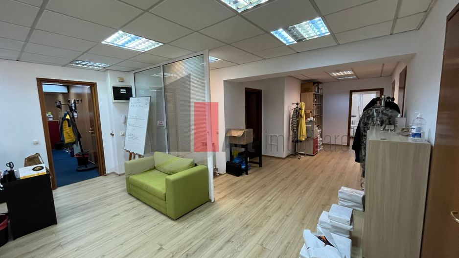 Spatiul "HOVY" in imobil exclusiv de birouri, 220 mp, 2 locuri parcare - Poză 5