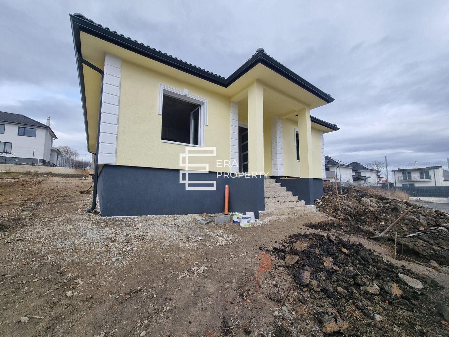 Casă individuală 4 camere, 130 mp utili, teren 500 mp, Cisnădie - Poză 2