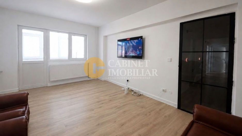 4 Camere Decomandat + 2 Bai  - 95 mp - Renovat  - Zona Mircea Cel Bătrân - Poză 1
