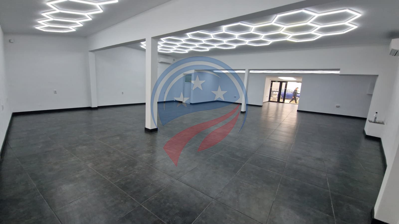 SPATIU COMERCIAL 150 mp  DE INCHIRIAT IN FILIASI , STADAL - CENTRAL - Poză 10