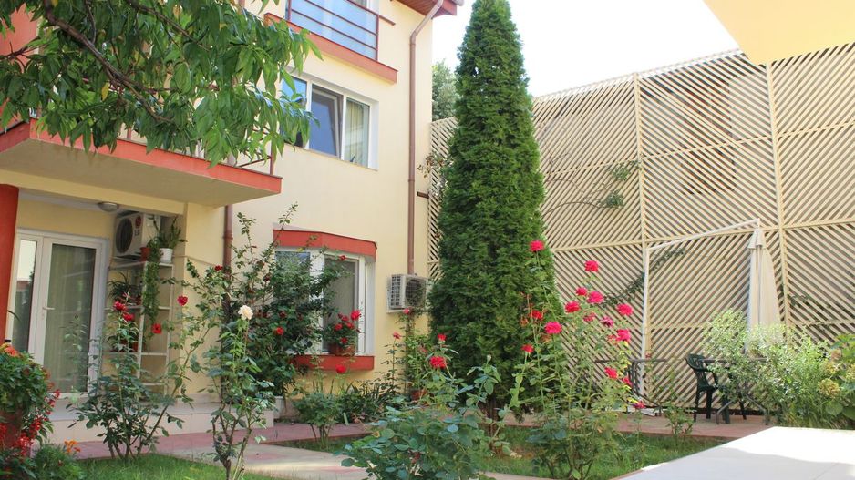 Vila 7 camere / zona Barbu Vacarescu - Poză 1