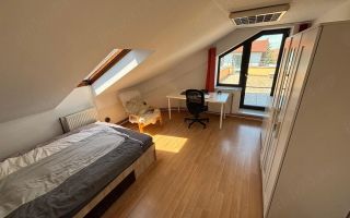 De închiriat apartament cu 3 camere   zonă centrală, lângă Cetate - Poză 1