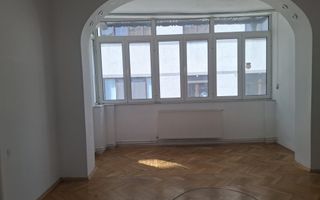 URGENT!,  PARCARE DEDICATA,CURTE EXCLUSIVA, MANSARDA BONUS, NEGOCIABIL - Poză 1