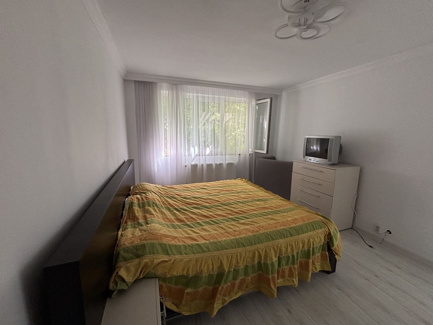 Apartament 3 camere Ozana – etaj 1, parcare inclusă, pet friendly - Poză 8