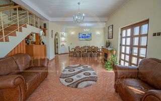 Agigea - Vila D+P+1E+M pe un teren de 772 mp cu o deschidere de 21,46 m. - Poză 2