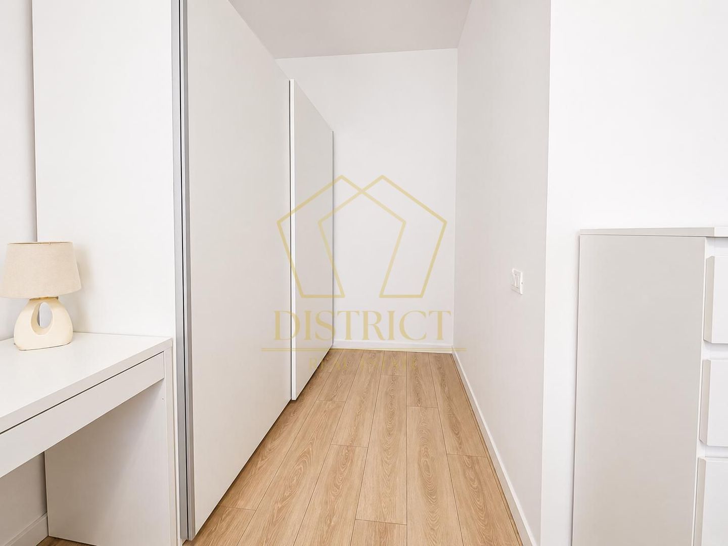 Apartament spatios cu 2 camere | XCity Tower | Torontalului - Poză 5