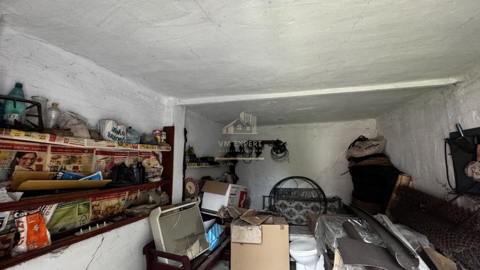 CASA 3 CAMERE, PLUS ANEXE, TEREN 2141 MP, BEREVOIESTI, ARGES - Poză 26