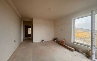 Duplex cu rooftop panoramic, garaj și curte proprie – cartier Voronet - Poză 3