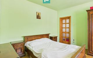 Casă cu 4 camere și teren de 1450 mp în Aradul Nou - Poză 4