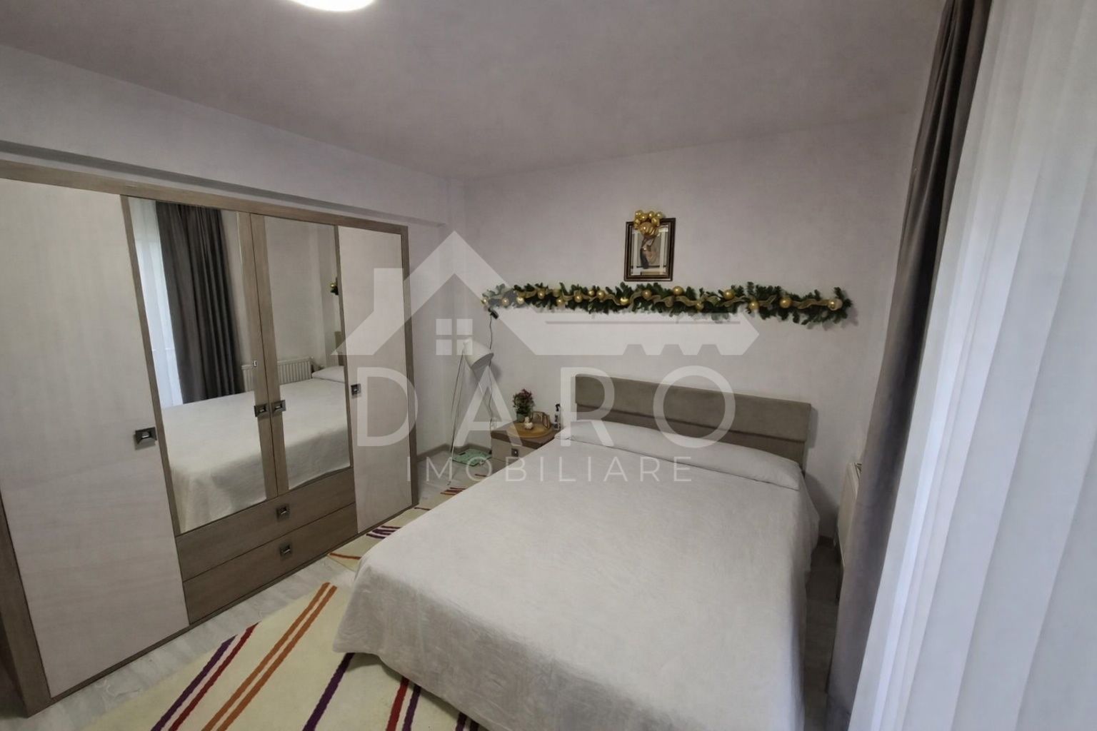 Inchiriez apartament 2 camere,recent renovat, Tudor, bloc nou,parcare! - Poză 2