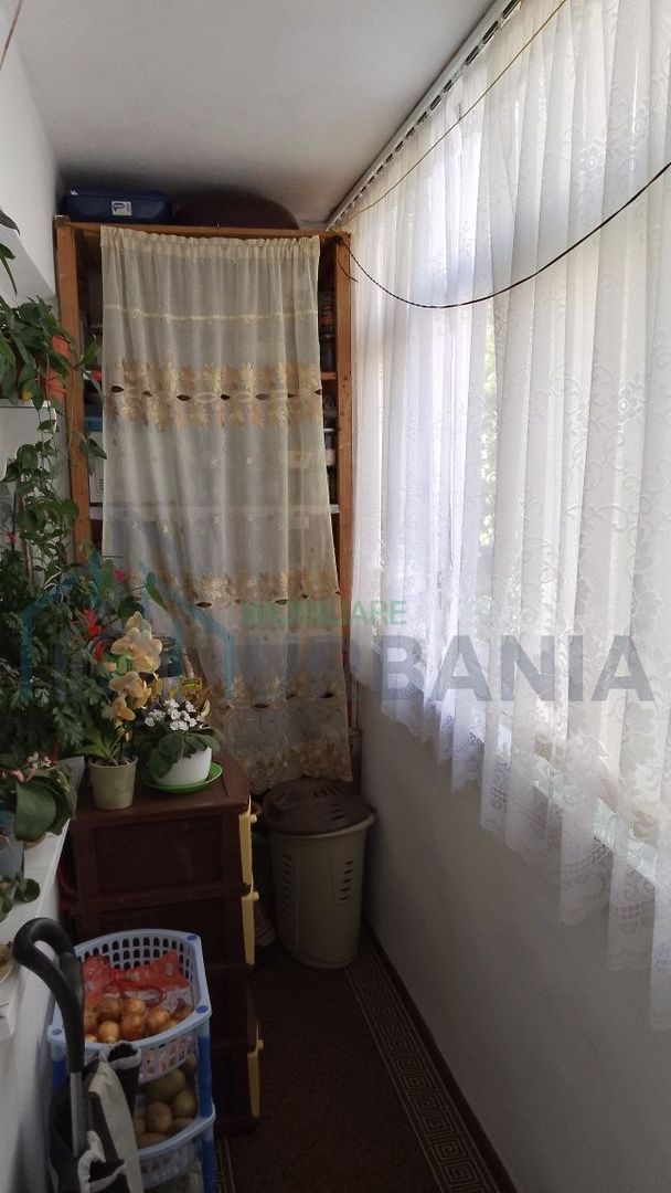 Apartament 2 camere, etaj 2, Hârlău - Vânzare - Poză 7