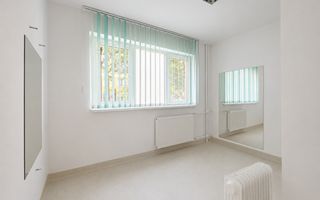 Spațiu comercial cu trei încăperi I Piața Doina I Sagului - Poză 6