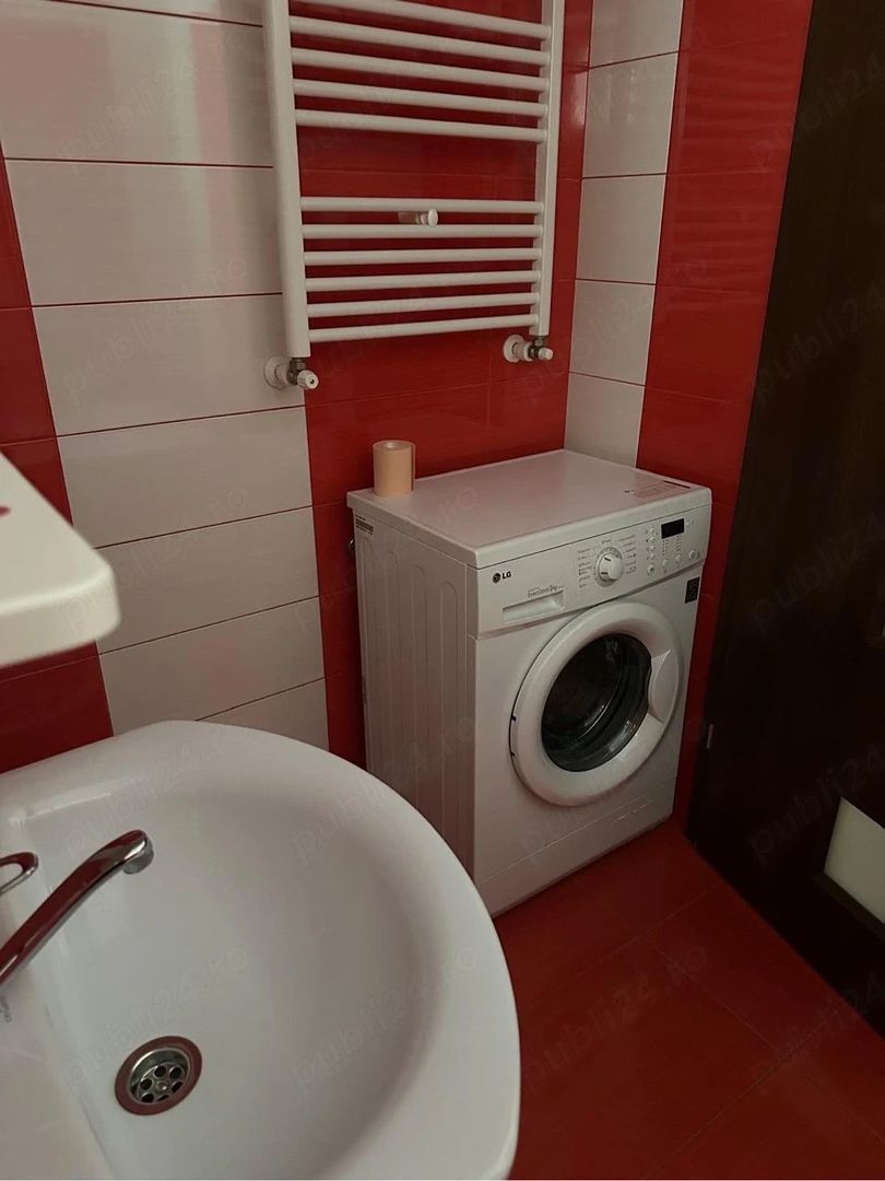 Apartament 3 camere, etaj 1, parcare inclusa, 2 băi, zona Trapezului - Poză 7