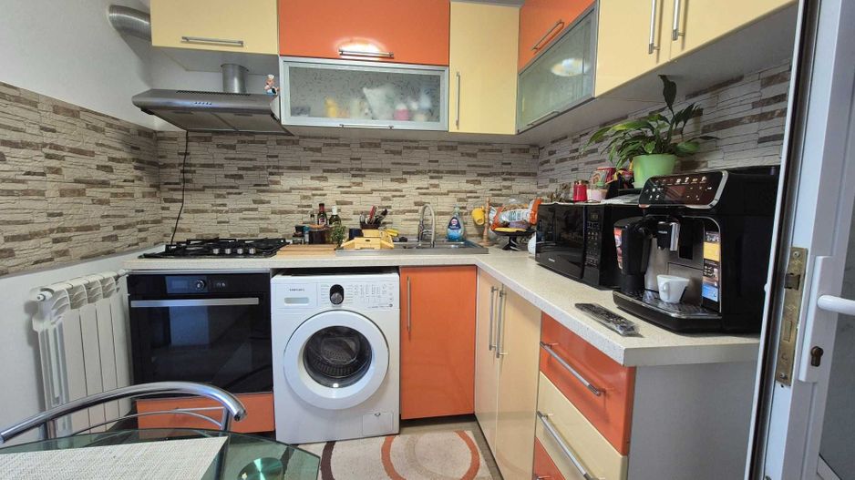 3 camere, decomandat, 2 băi,  etaj 2,  I.C.Frimu - Poză 7