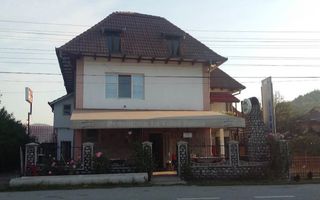 Pensiune Mare de Inchiriat Horezu Disponibila imediat Pret negociabil - Poză 1