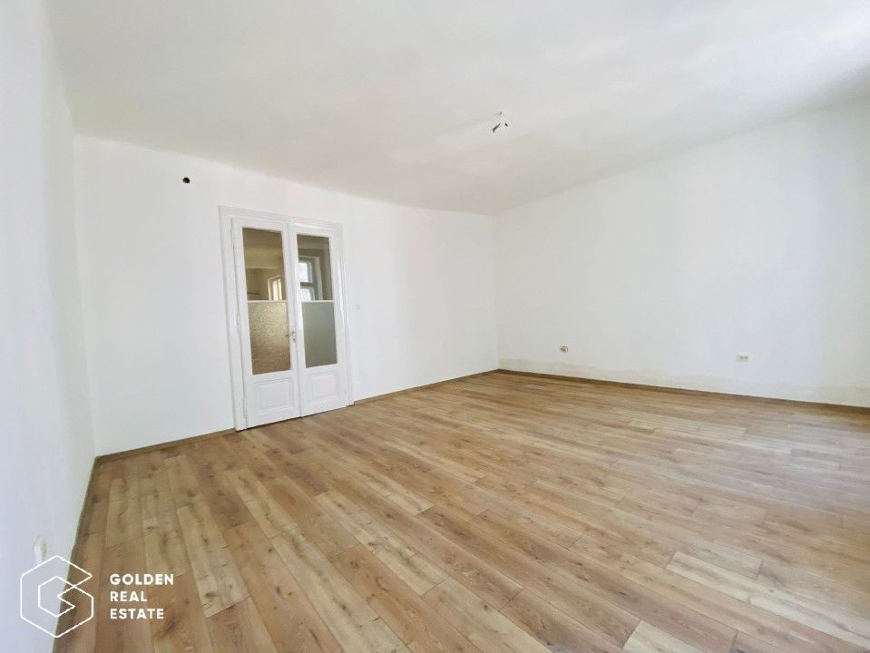 Apartament deosebit în clădire istorică pe strada Eugeniu de Savoia - Poză 2