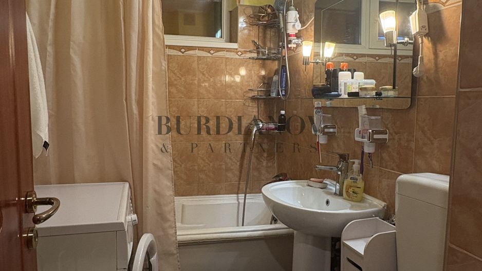 Apartament cu 3 camere - Ferdinand- Str. Avrig - Metrou Piața Iancului - Poză 12