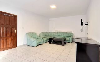 Oferim spre inchiriere casa spatioasa cu 2 camere, Zona Soarelui,cartier privat - Poză 8