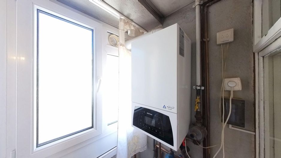 Apartament 4 Camere Ultracentral, Decomandat, Etaj 2 - Poză 5
