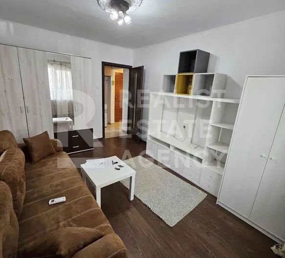 Vânzare, apartament cu 1 cameră în zona Drumul Taberei - Poză 2