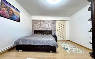 Se vinde “acasa”, 4 camere decomandate, panouri+baterii, teren 397mp,m - Poză 11