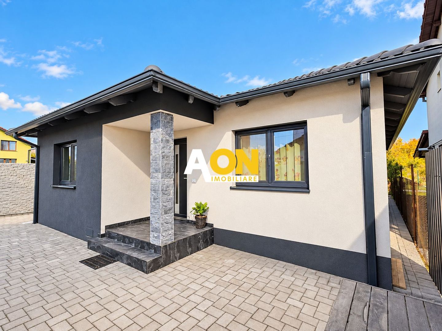 Casa noua, 4 camere, 2 bai, garaj, 416 mp teren, Cetate - Poză 3