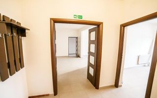 Uranus , Birou ultra eficient energetic  , in vila P + 2 - Poză 8