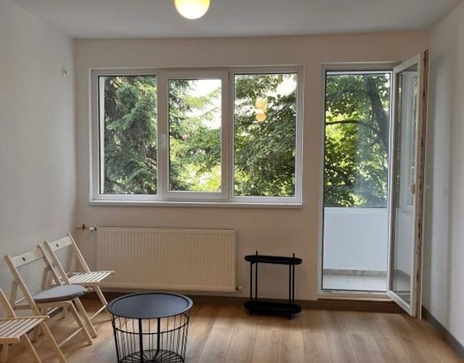 Apartament cu doua camere semidecomandat, piata Domenii - Poză 1