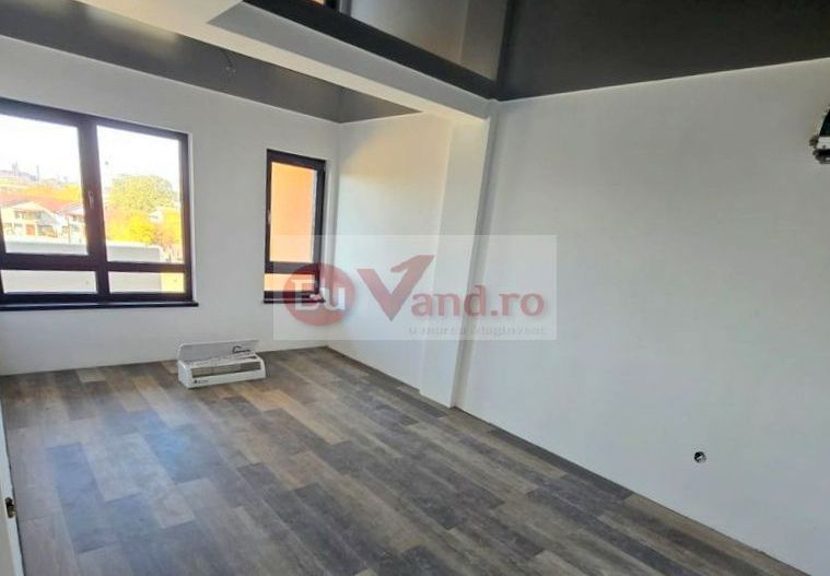 De vanzare 2 apartamente cu 2 camere Micro 17, bloc nou, etaj 3, 96.000 E - Poză 11